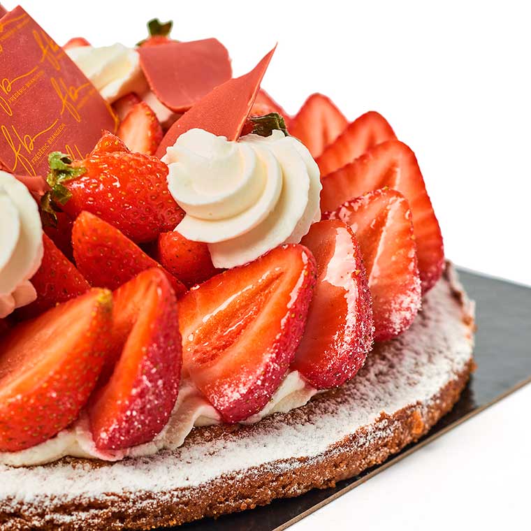 patisserie-tarte-fraises-chantilly-zoom
